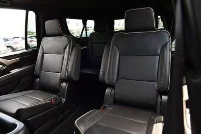 2022 GMC Yukon XL SLT