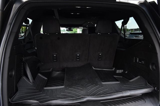 2022 GMC Yukon XL SLT