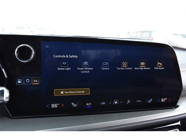 2025 Chevrolet Traverse FWD LT