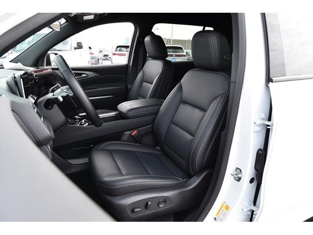 2025 Chevrolet Traverse FWD LT