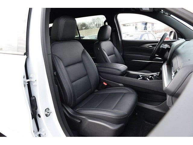 2025 Chevrolet Traverse FWD LT