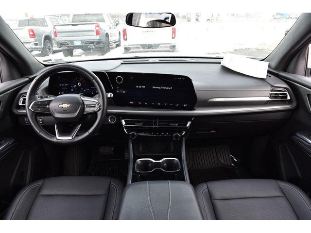 2025 Chevrolet Traverse FWD LT