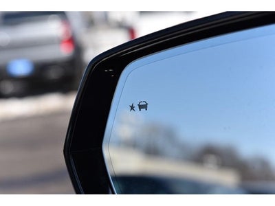 2025 Cadillac XT4 FWD Premium Luxury