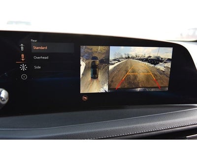 2025 Cadillac XT4 FWD Premium Luxury