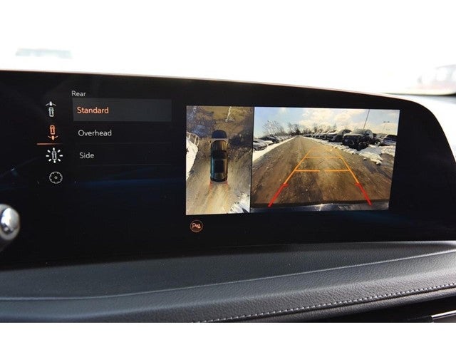 2025 Cadillac XT4 FWD Premium Luxury