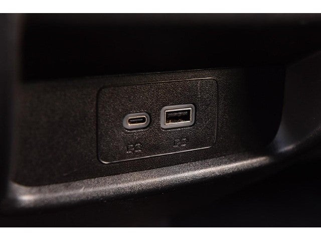 2025 Cadillac XT4 FWD Premium Luxury