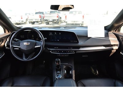 2025 Cadillac XT4 FWD Premium Luxury