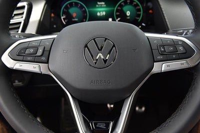 2026 Volkswagen Atlas Cross Sport 2.0T SEL R-Line Black