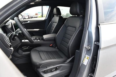 2026 Volkswagen Atlas Cross Sport 2.0T SEL R-Line Black