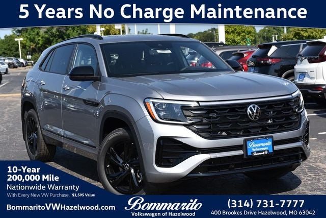 2026 Volkswagen Atlas Cross Sport 2.0T SEL R-Line Black
