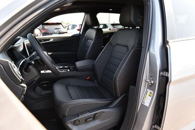 2026 Volkswagen Atlas Cross Sport 2.0T SEL R-Line Black