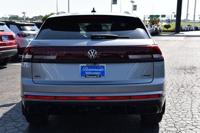 2026 Volkswagen Atlas Cross Sport 2.0T SEL R-Line Black