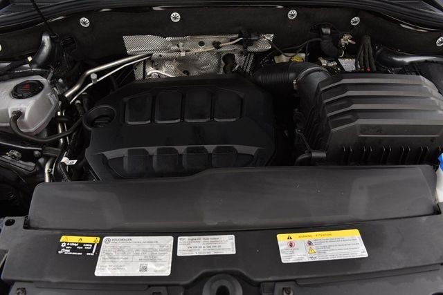 2024 Volkswagen Atlas Cross Sport 2.0T SEL R-Line