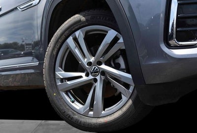 2024 Volkswagen Atlas Cross Sport 2.0T SEL R-Line