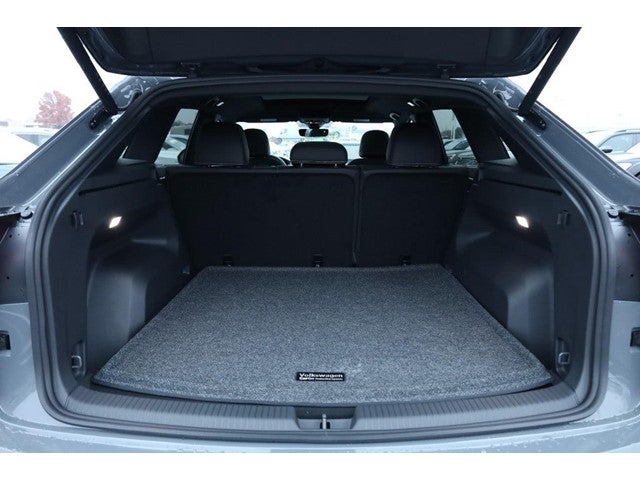 2026 Volkswagen Atlas Cross Sport 2.0T SEL