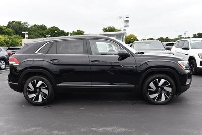 2025 Volkswagen Atlas Cross Sport 2.0T SEL