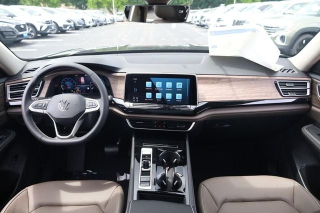 2026 Volkswagen Atlas 2.0T SEL
