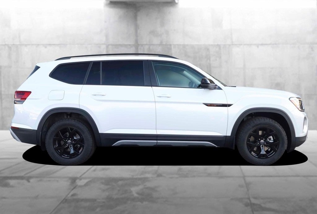 2026 Volkswagen Atlas 2.0T Peak Edition 4MOTION