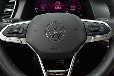 2025 Volkswagen Atlas 2.0T Peak Edition