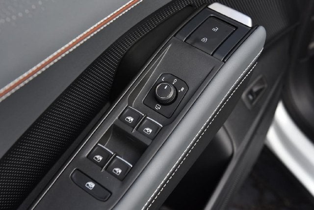 2027 Volkswagen Atlas 2.0T SEL