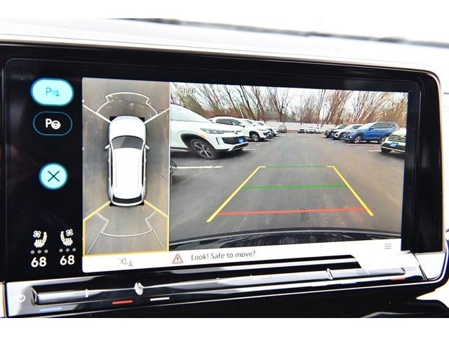 2026 Volkswagen Atlas Cross Sport 2.0T SEL Premium R-Line