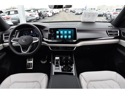 2026 Volkswagen Atlas Cross Sport 2.0T SEL Premium R-Line