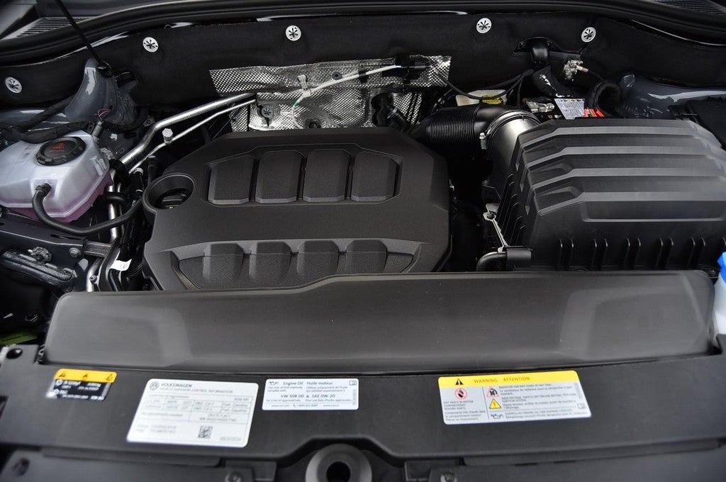 2026 Volkswagen Atlas Cross Sport 2.0T SEL Premium R-Line 4MOTION