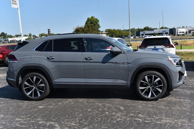 2026 Volkswagen Atlas Cross Sport 2.0T SEL Premium R-Line