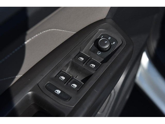 2023 Volkswagen Atlas Cross Sport 3.6L V6 SEL Premium R-Line