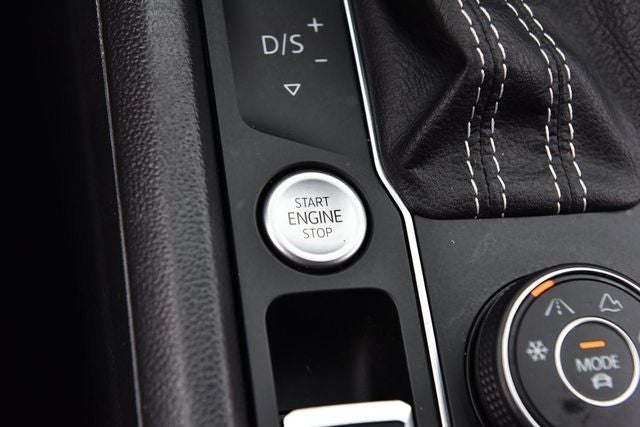 2023 Volkswagen Atlas Cross Sport 3.6L V6 SEL Premium R-Line