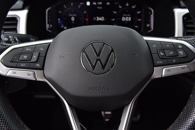 2023 Volkswagen Atlas Cross Sport 3.6L V6 SEL Premium R-Line
