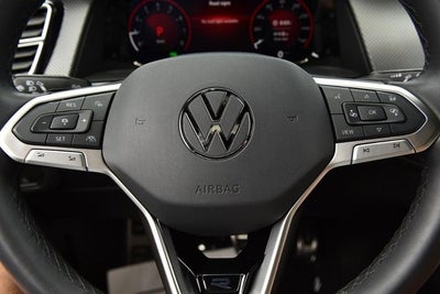 2024 Volkswagen Atlas Cross Sport 2.0T SEL Premium R-Line