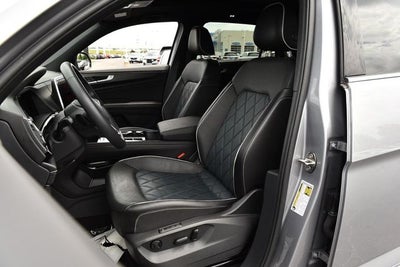 2024 Volkswagen Atlas Cross Sport 2.0T SEL Premium R-Line