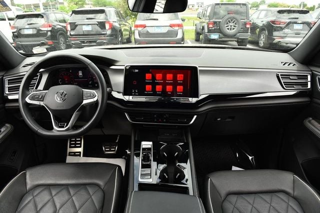 2024 Volkswagen Atlas Cross Sport 2.0T SEL Premium R-Line