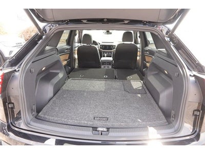 2023 Volkswagen Atlas Cross Sport 3.6L V6 SEL Premium R-Line