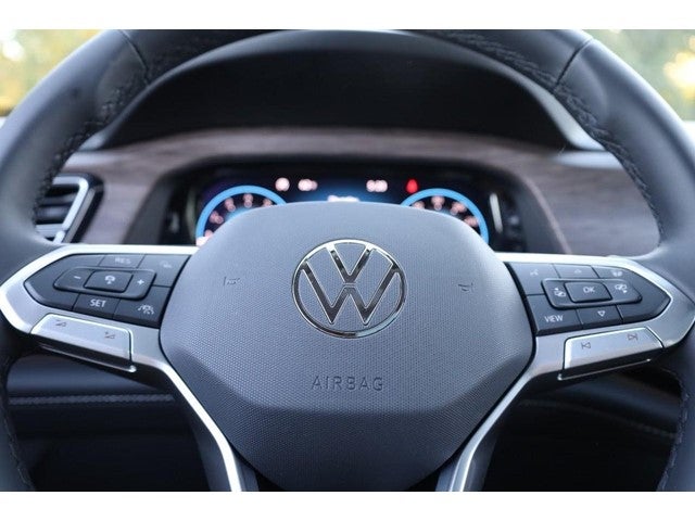 2026 Volkswagen Atlas 2.0T SEL Premium R-Line 4MOTION