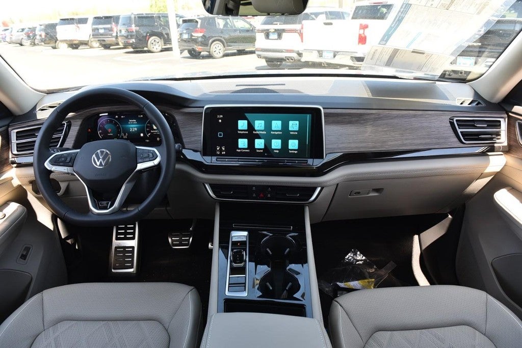 2026 Volkswagen Atlas 2.0T SEL Premium R-Line 4MOTION