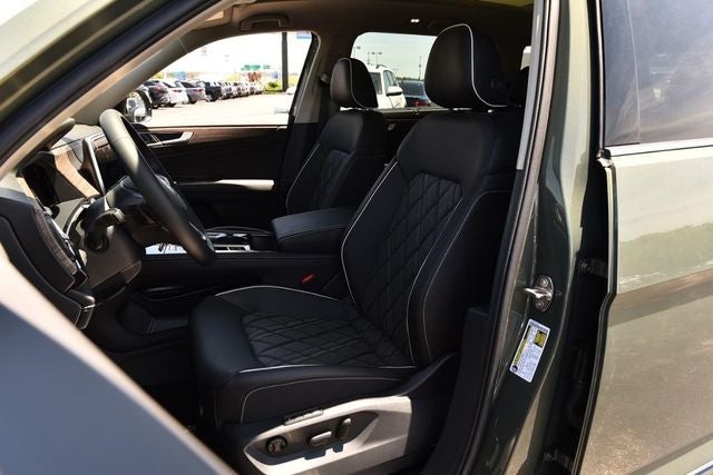 2026 Volkswagen Atlas 2.0T SEL Premium R-Line 4MOTION