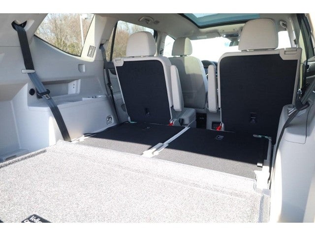 2026 Volkswagen Atlas 2.0T SEL Premium R-Line 4MOTION