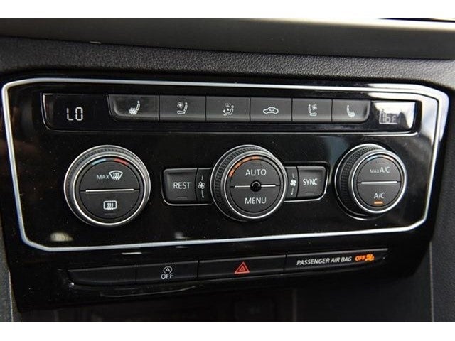 2022 Volkswagen Atlas 3.6L V6 SEL Premium R-Line