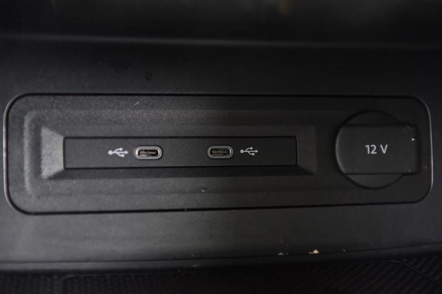 2022 Volkswagen Atlas 3.6L V6 SEL Premium R-Line