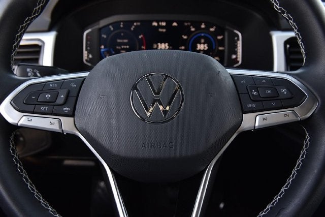 2023 Volkswagen Atlas Cross Sport 2.0T SE w/Technology