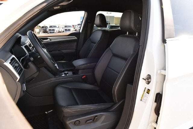 2023 Volkswagen Atlas Cross Sport 2.0T SE w/Technology