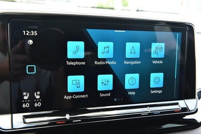 2025 Volkswagen Atlas Cross Sport 2.0T SE w/Technology 4MOTION