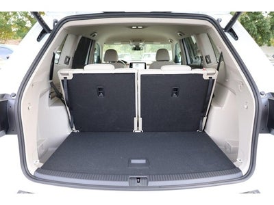 2026 Volkswagen Atlas 2.0T SE w/Technology 4MOTION