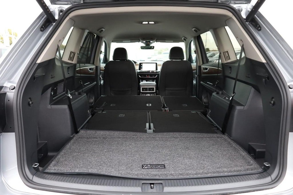 2026 Volkswagen Atlas 2.0T SE w/Technology 4MOTION