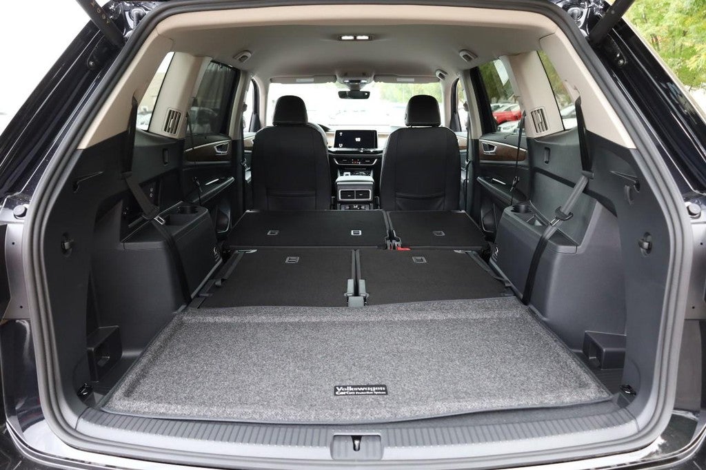 2026 Volkswagen Atlas 2.0T SE w/Technology 4MOTION