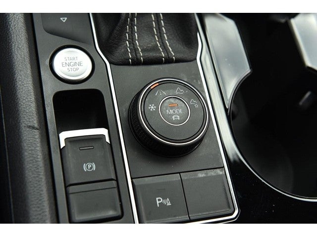 2023 Volkswagen Atlas 2.0T SE w/Technology