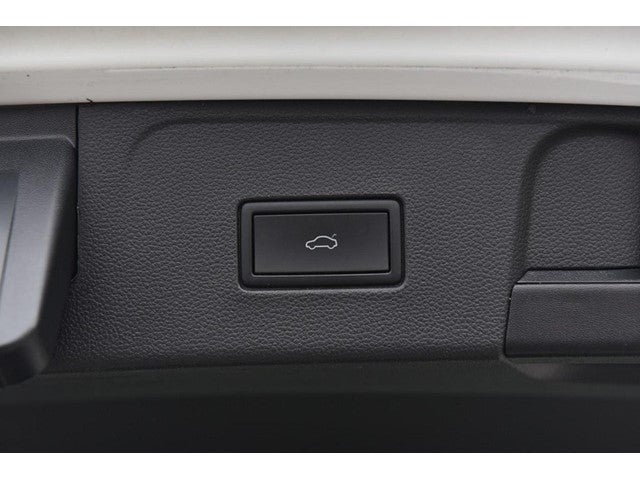 2023 Volkswagen Atlas 2.0T SE w/Technology