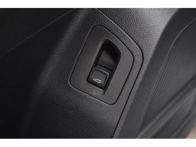 2023 Volkswagen Atlas 2.0T SE w/Technology